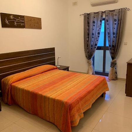 Protea Court Apartments, St Julians Saint Julian's Bagian luar foto