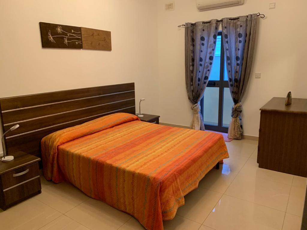 Protea Court Apartments, St Julians Saint Julian's Bagian luar foto